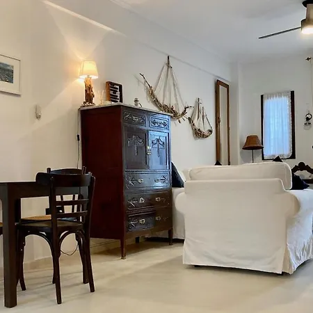 Ariane - With Sea View Apartment